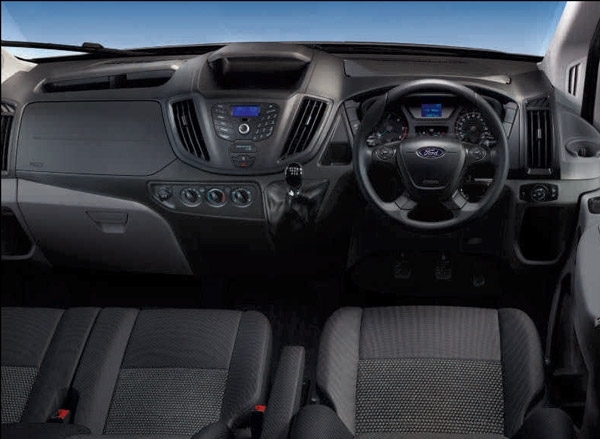 Image of the dash of the BASE model Ford Transit 12 seat T350