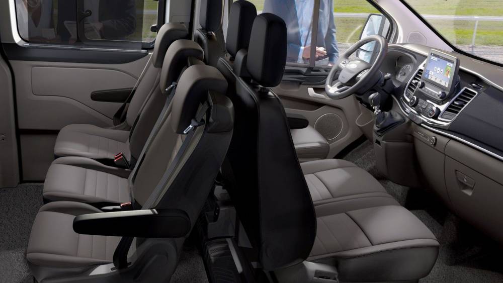 Ford Custom Tourneo 8 & 9 Seat Minibus Sales | Discounts | Finance ...